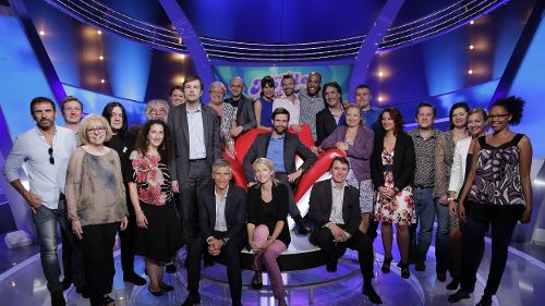 Image de Tout le monde veut prendre sa place sur TV5 Monde France Belgique Suisse